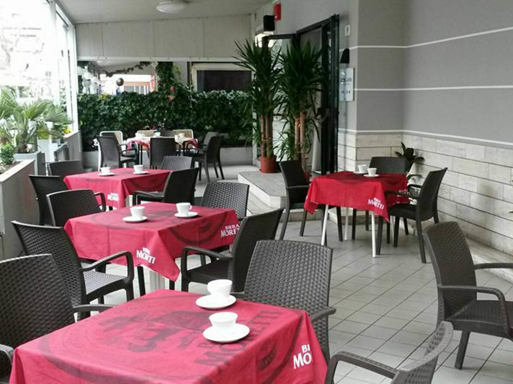 Hotel Laura Rimini Ngoại thất bức ảnh