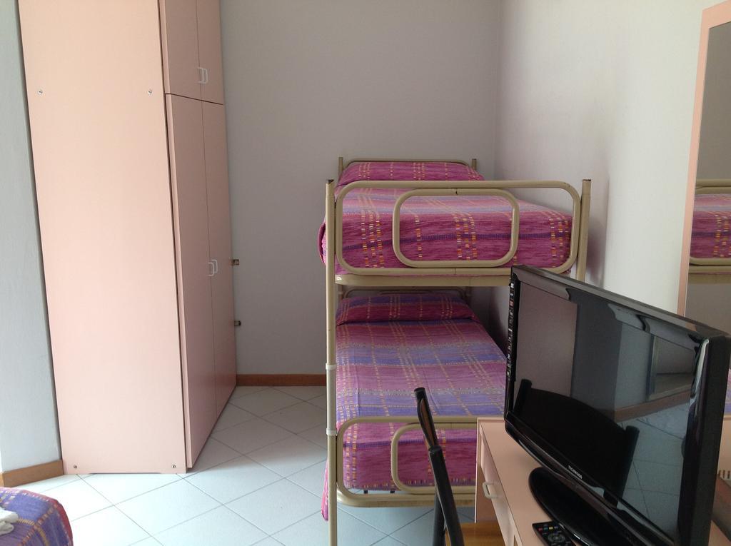 Hotel Laura Rimini Ngoại thất bức ảnh