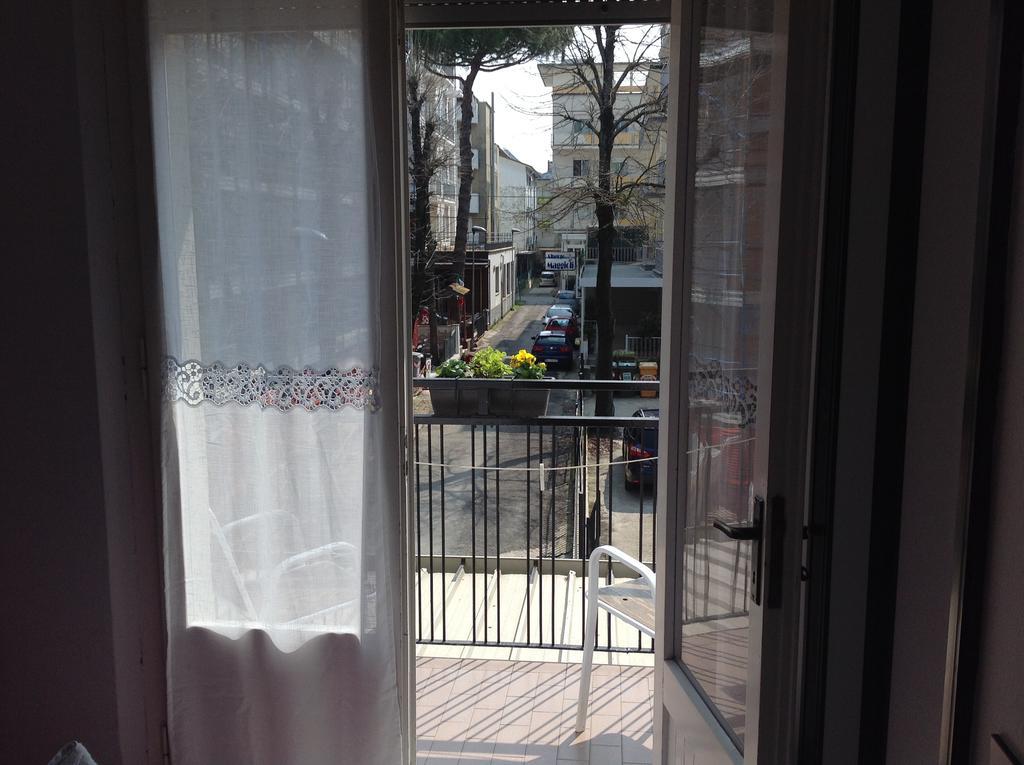 Hotel Laura Rimini Ngoại thất bức ảnh