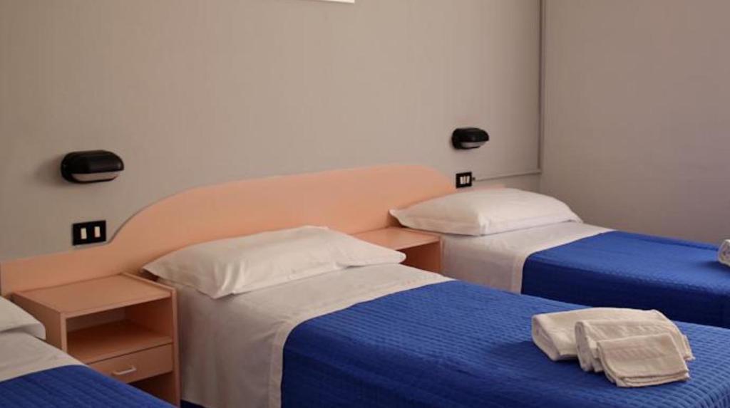 Hotel Laura Rimini Phòng bức ảnh